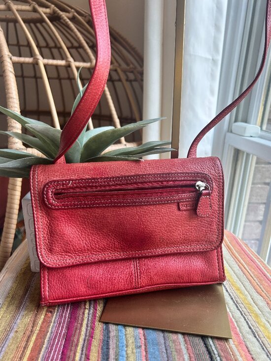 Fossil Handbags - Fossil Red Pebbled Leather Crossbody Wallet Y2K Utility Chic